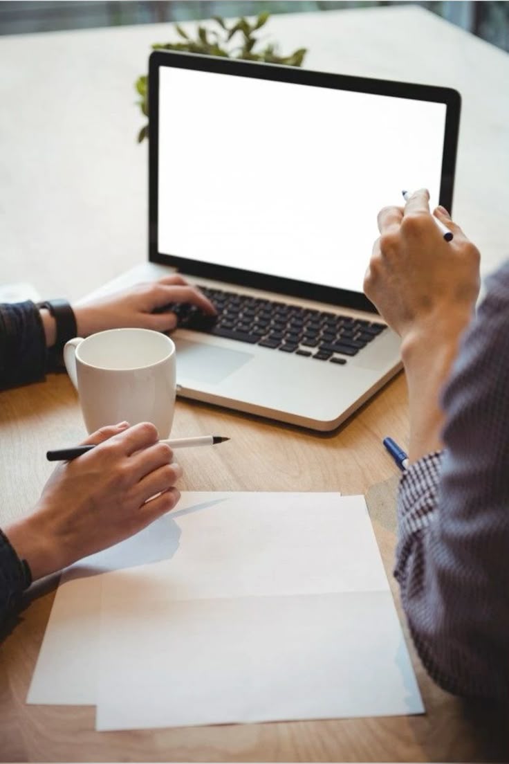 6 Ways Physical Phone Boundaries Tripled My Deep Work Output
